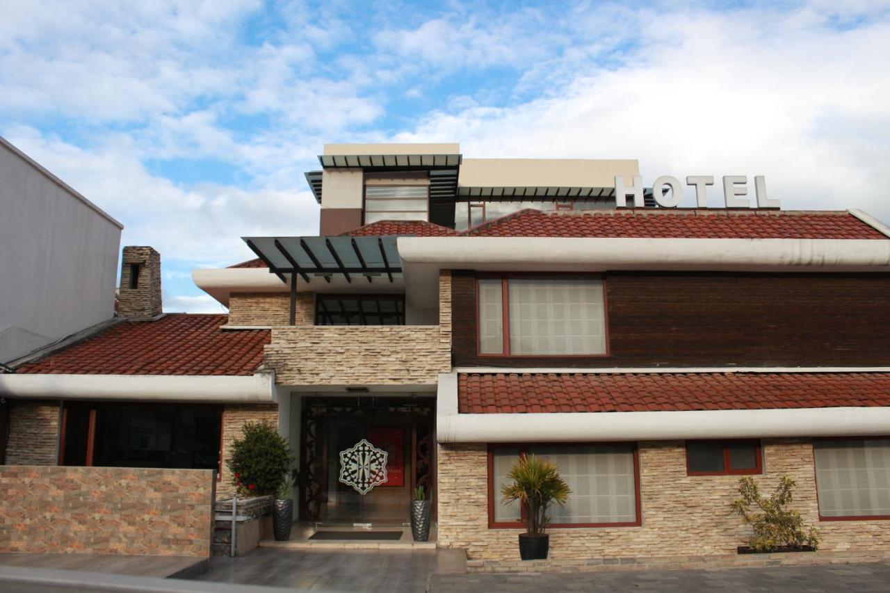 Hotel Santiago De Compostella Suites Cuenca Eksteriør bilde