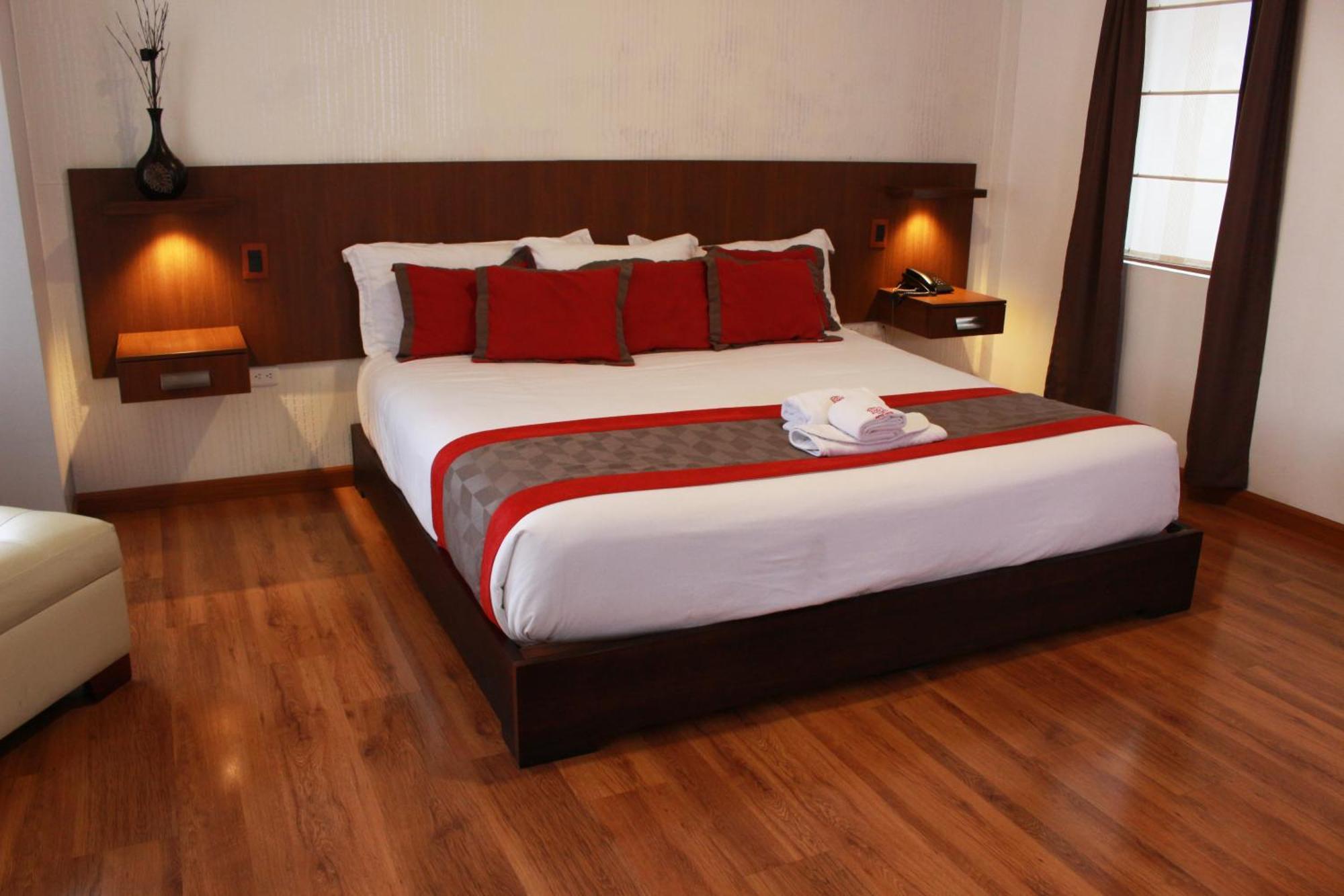 Hotel Santiago De Compostella Suites Cuenca Eksteriør bilde