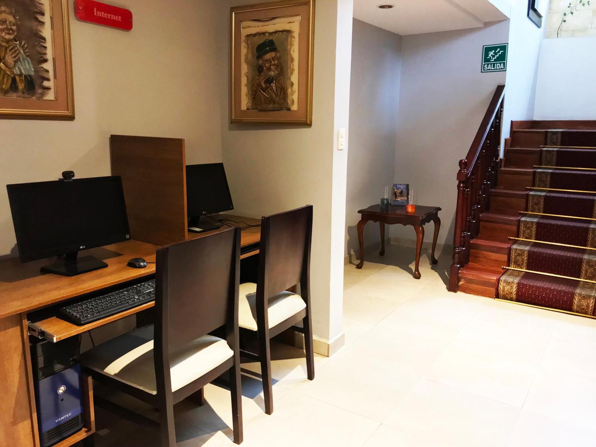 Hotel Santiago De Compostella Suites Cuenca Eksteriør bilde